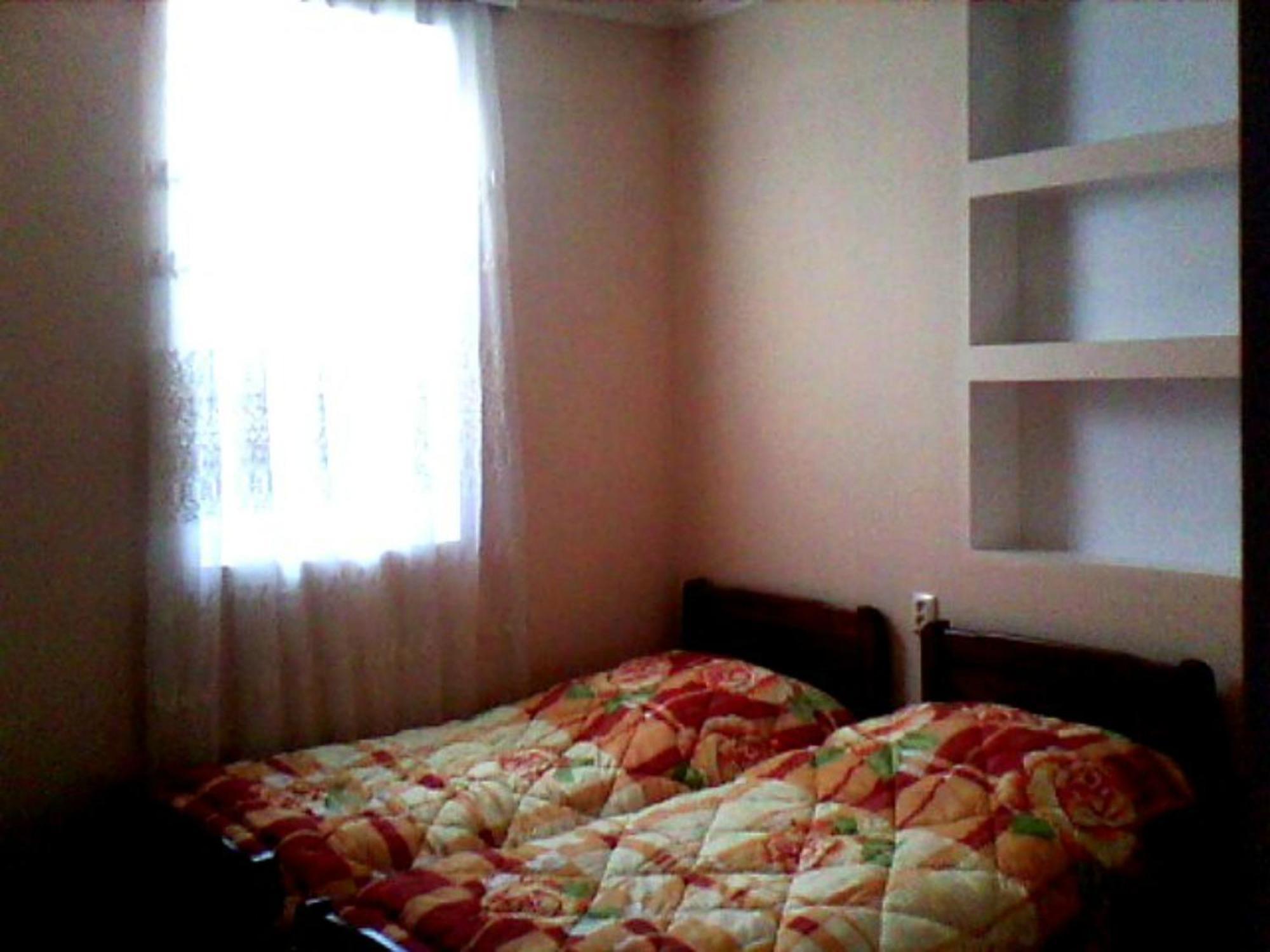 White Guest House Batumi Kültér fotó